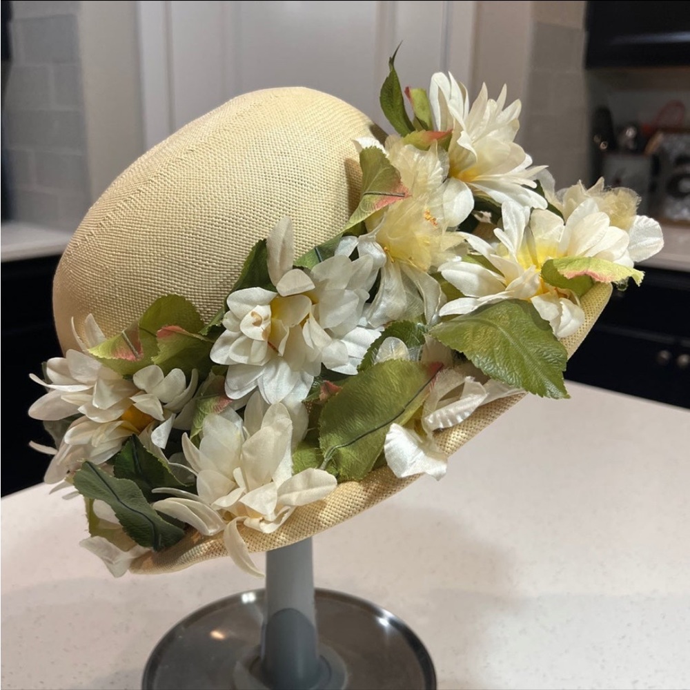 Vintage 1960s Christian Dior Chapeaux Paris New York Floral Designer Hat
